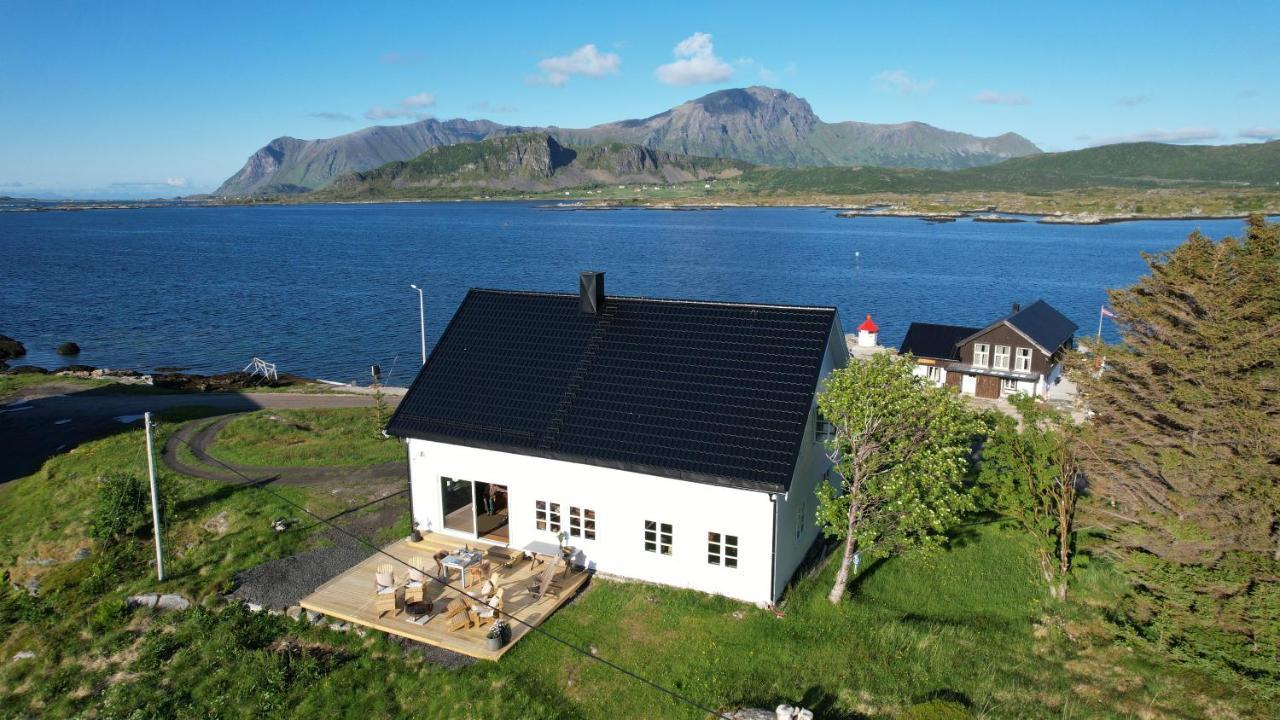 Villa Borgvag - A Unique Seafront Villa In The Heart Of Lofoten Bostad Dış mekan fotoğraf
